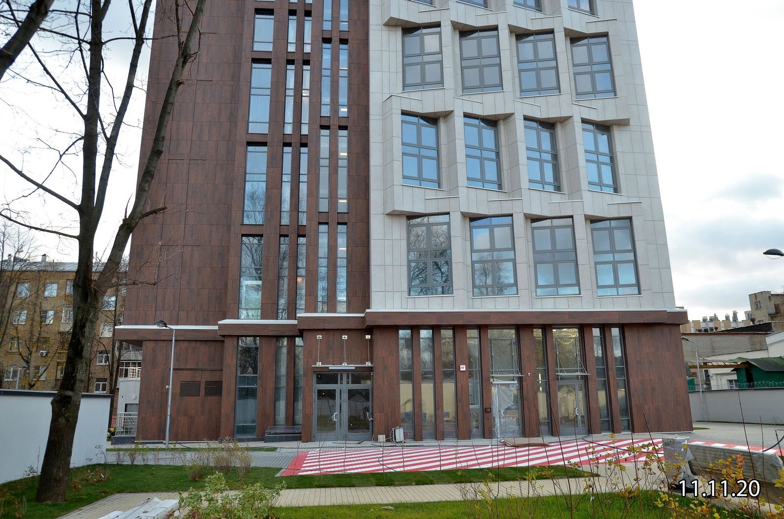 Счастье на Пресне, Красногвардейский бульвар, 15с2